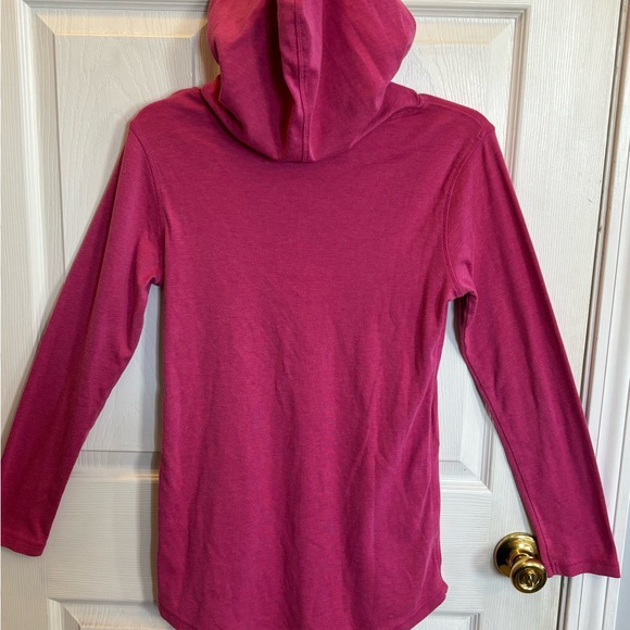 Eddie Bauer Raspberry Hooded Top - Picture 2 of 5